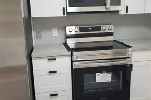 803 NE 8th St, Hallandale Beach, FL 33009 - Photo 22