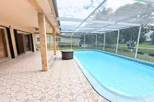 8800 NW 3 St, Pembroke Pines, FL 33024 - Photo 28