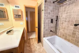 8800 NW 3 St, Pembroke Pines, FL 33024 - Photo 22