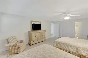 1710 S Ocean Ln, Fort Lauderdale, FL 33316 - Photo 16