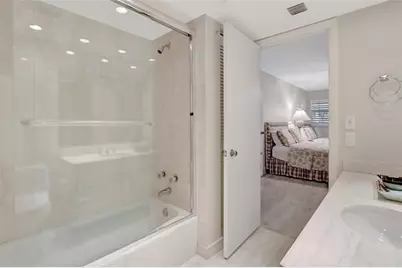 1710 S Ocean Ln, Unit #104, Fort Lauderdale, FL 33316 - Photo 18