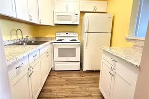 326 Tilford P, Deerfield Beach, FL 33442 - Photo 8