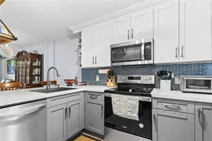 101 Royal Pk Dr, Oakland Park, FL 33309 - Photo 6