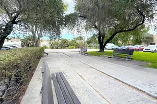 4211 NW 19th St, Lauderhill, FL 33313 - Photo 14