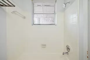 524 Orton Ave, Fort Lauderdale, FL 33304 - Photo 10