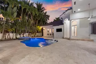 127 Swan Ave, Plantation, FL 33324 - Photo 8