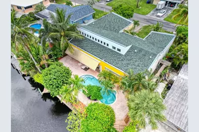 2631  Okeechobee Ln, Fort Lauderdale, FL 33312 - Photo 54