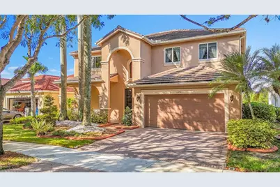 1020  Lavender Cir, Weston, FL 33327 - Photo 2