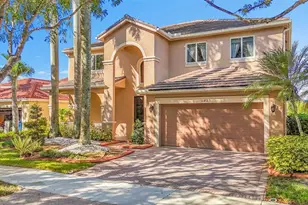 1020 Lavender Cir, Weston, FL 33327 - Photo 2