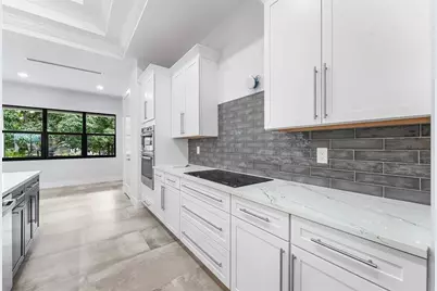 513 SW South Carolina Dr, Stuart, FL 34994 - Photo 18