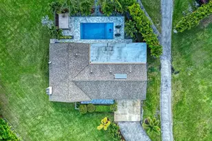 10962 57th Pl S, Lake Worth, FL 33449 - Photo 2