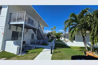 4533  Poinciana St, Unit #1, Lauderdale by the Sea, FL 33308 - Photo 2