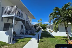 4533 Poinciana St, Lauderdale by the Sea, FL 33308 - Photo 2