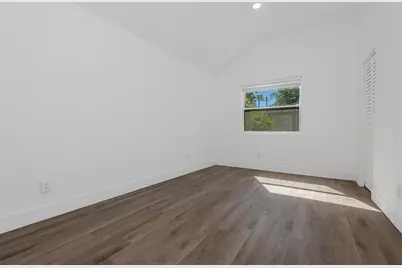 302 SW 15th St, Dania Beach, FL 33004 - Photo 22