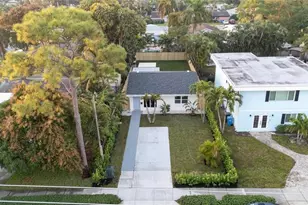 770 NE 34th Ct, Oakland Park, FL 33334 - Photo 16