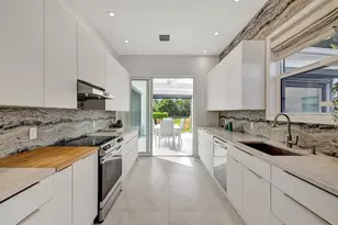 510 S Cortez Dr, Pompano Beach, FL 33068 - Photo 24