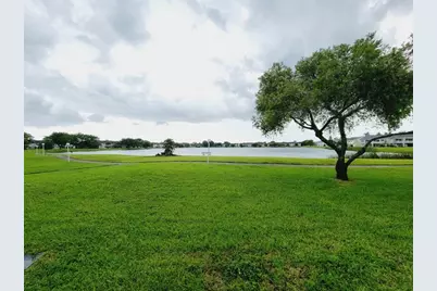 3445 NW 44th St, Unit #102, Lauderdale Lakes, FL 33309 - Photo 16