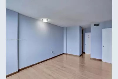 11930 N Bayshore Dr, Unit #601, North Miami, FL 33181 - Photo 18