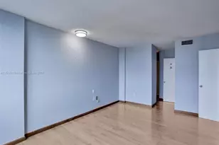 11930 N Bayshore Dr, North Miami, FL 33181 - Photo 18