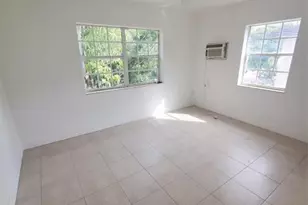 74 NW 31st St, Miami, FL 33127 - Photo 12