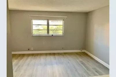 320 NE 12th Ave, Unit #503, Hallandale Beach, FL 33009 - Photo 8