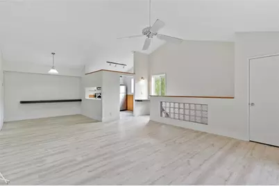 610  Gardens Dr, Unit #203, Pompano Beach, FL 33069 - Photo 14