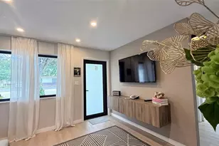 433 NW 15th Way, Fort Lauderdale, FL 33311 - Photo 12
