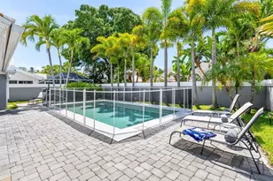 2860 Wilderness Rd, West Palm Beach, FL 33409 - Photo 38