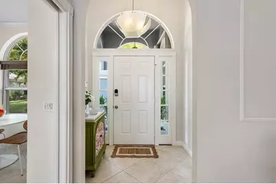 2860  Wilderness Rd, West Palm Beach, FL 33409 - Photo 2