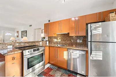 1424  Holly Heights Dr, Unit #1, Fort Lauderdale, FL 33304 - Photo 10