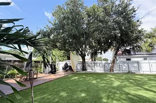 433 NW 15th Way, Fort Lauderdale, FL 33311 - Photo 44