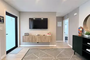 433 NW 15th Way, Fort Lauderdale, FL 33311 - Photo 8