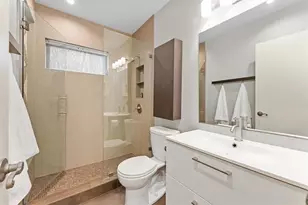 2451 SW 82nd Ave, Davie, FL 33324 - Photo 12