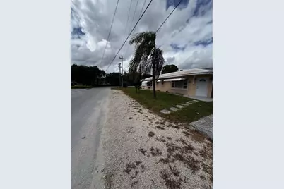 405-407 SE 23rd St, Fort Lauderdale, FL 33316 - Photo 2