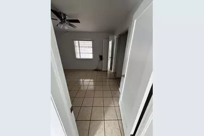 405-407 SE 23rd St, Fort Lauderdale, FL 33316 - Photo 10