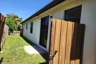 3663 SE 2nd Dr, Homestead, FL 33033 - Photo 4