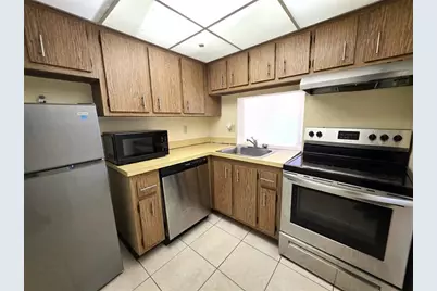 2800 NW 56th Avenue #E304, Lauderhill, FL 33313 - Photo 4