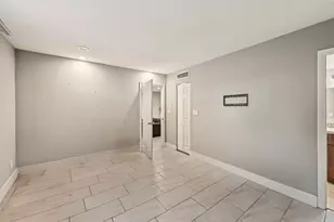 6301 N Falls Cir Dr, Lauderhill, FL 33319 - Photo 12