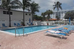 4540 N Ocean Dr Unit, Lauderdale by the Sea, FL 33308 - Photo 4