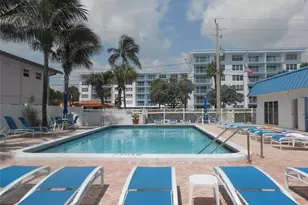 4540 N Ocean Dr Unit, Lauderdale by the Sea, FL 33308 - Photo 2