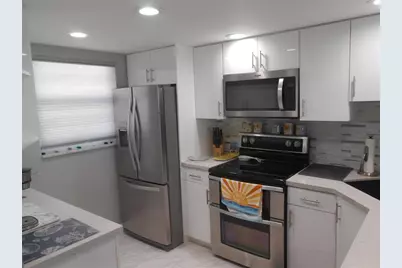 4540 N Ocean Dr, Unit #210, Lauderdale by the Sea, FL 33308 - Photo 10