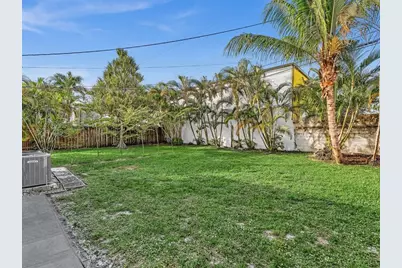 141-145 NE 30th Court, Wilton Manors, FL 33334 - Photo 38