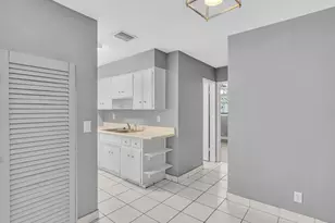 141-145 NE 30th Ct, Wilton Manors, FL 33334 - Photo 8