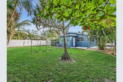 141-145 NE 30th Court, Wilton Manors, FL 33334 - Photo 22