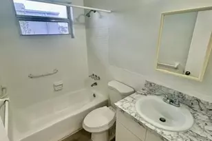 7511 Venetian St, Miramar, FL 33023 - Photo 12