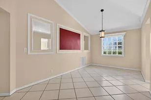 4064 Crescent Creek Dr, Coconut Creek, FL 33073 - Photo 12