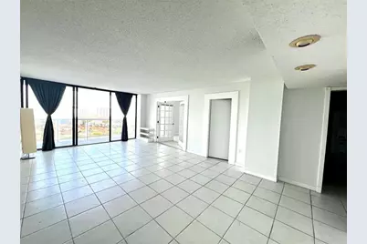 20515 E Country Club Dr, Unit #1541, Aventura, FL 33180 - Photo 4