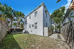 1241 13th St, Miami Beach, FL 33139 - Photo 10