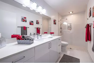 8077  Whispering Palm Dr, Unit #1, Boca Raton, FL 33496 - Photo 18