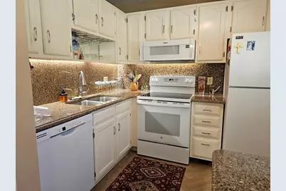 9  Vista Gardens Trl, Unit #106, Vero Beach, FL 32962 - Photo 8